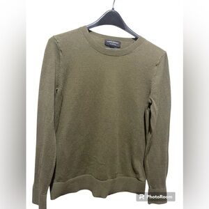 Banana Republic Forever Sweater Women’s Medium